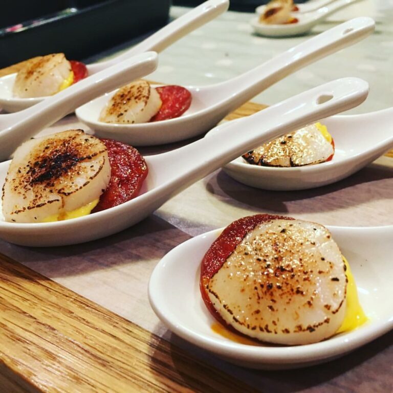 Torched scallops with chorizo & aioli